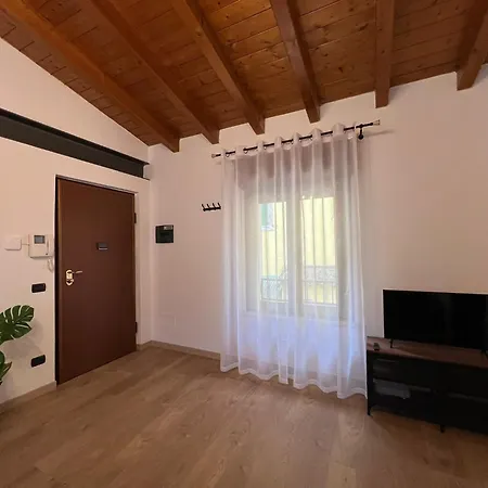 Apartment Prestige - Rustic Elegance *