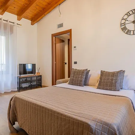 Prestige - Rustic Elegance * Verona